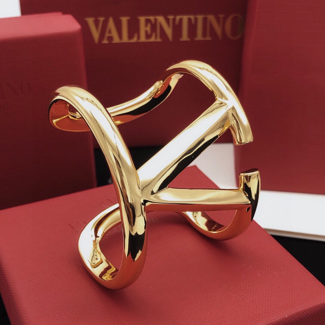 Signature Emblem Cuff Bracelet in Gold-Tone – Design 04 front view