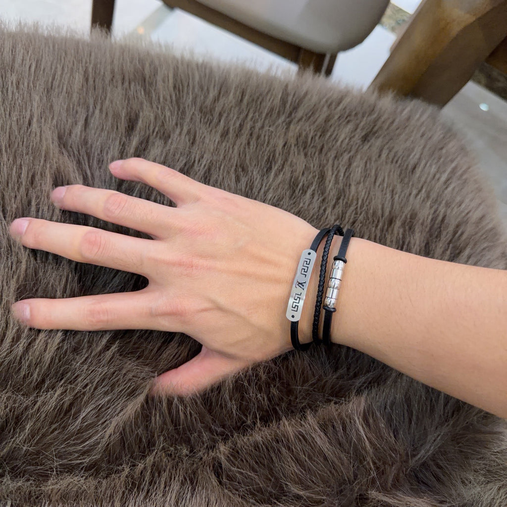 Chain Bangle in Silver-Tone – Blue Detail – Design 012 detail view