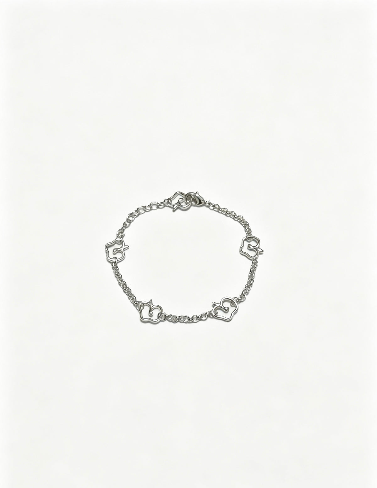 Signature Motif Bracelet in Silver-Tone – Vintage Detail – Design 84 main product view