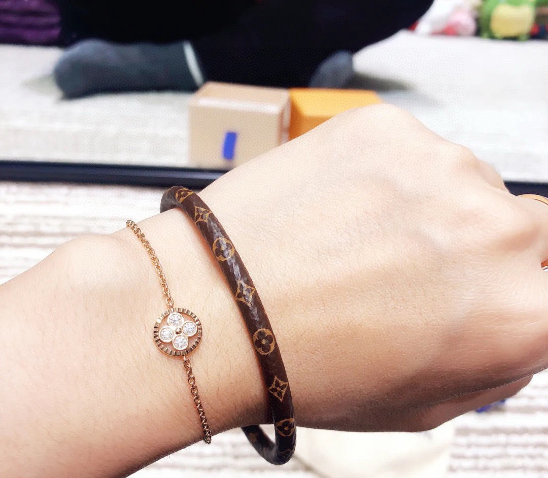 Geometric Emblem Leather-Detail Bracelet – Leather Detail – Design 010 styled product view