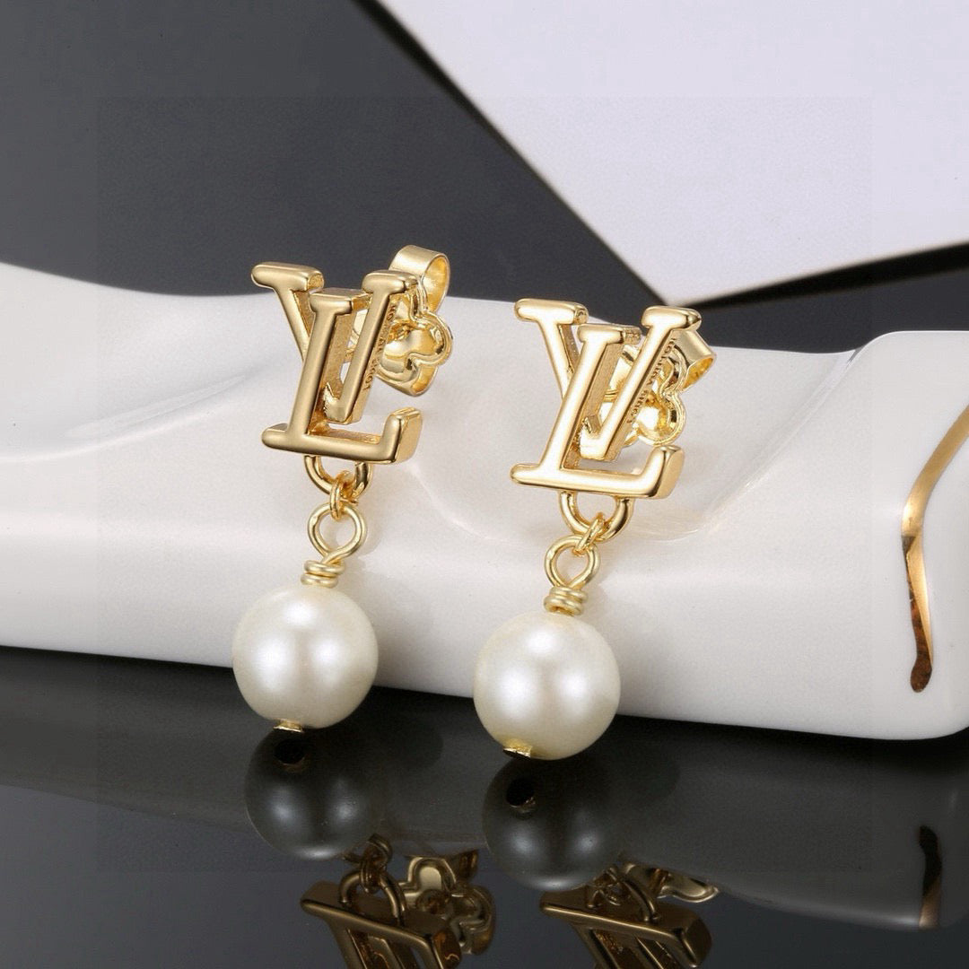 Letter Emblem Stud Earrings in Polished Metal-Tone – Design 040 front product view