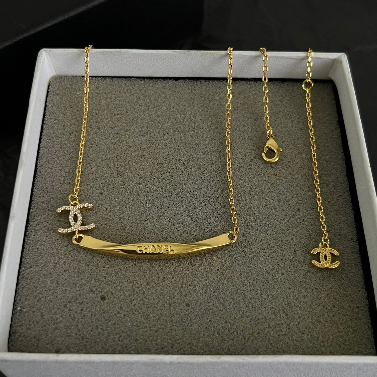 Signature Emblem Pendant Necklace in Polished Metal-Tone – Design 099 close-up detail