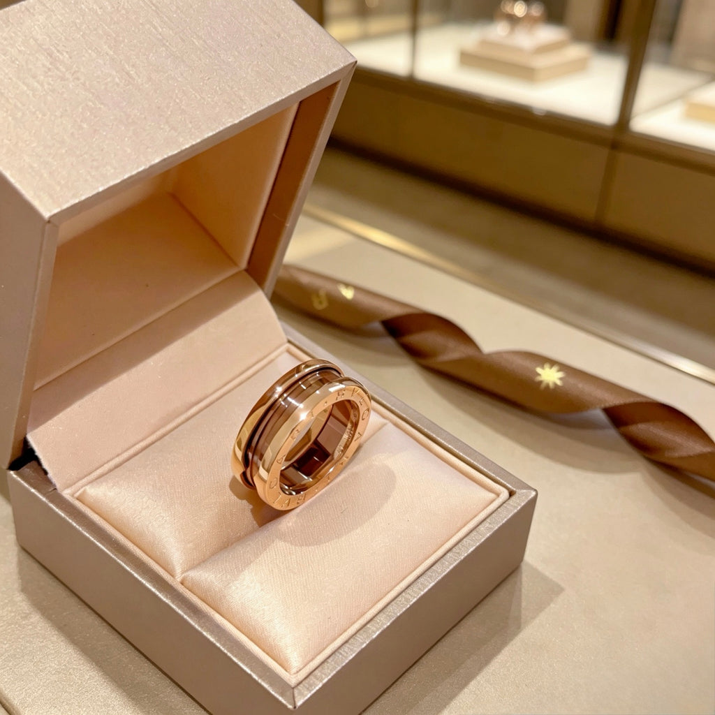Geometric Emblem Statement Ring in Rose-Gold-Tone – Rose Gold Detail – Design 006 front product view