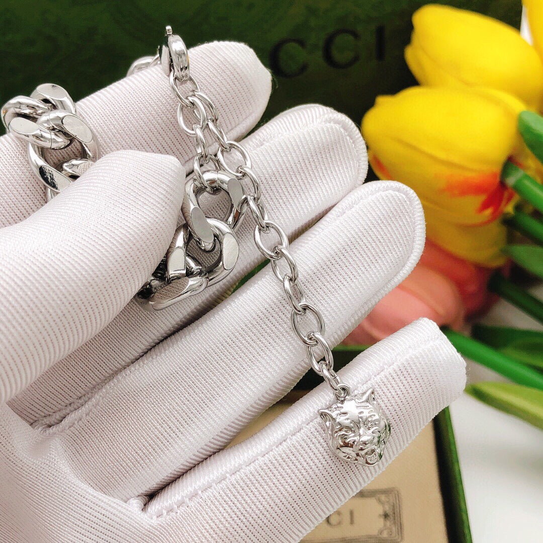 Double-G Emblem Bracelet in Silver-Tone detail view
