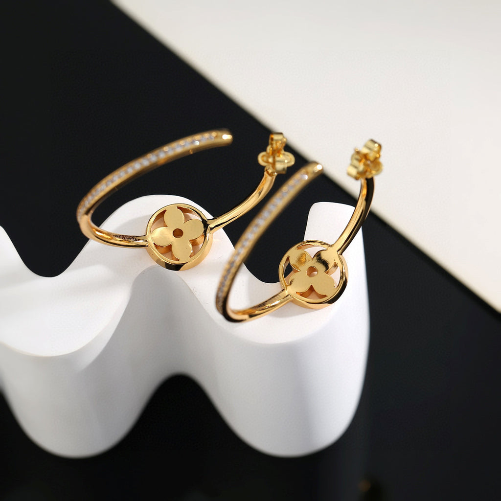 Letter Emblem Stud Earrings in Polished Metal-Tone – Design 026 side detail