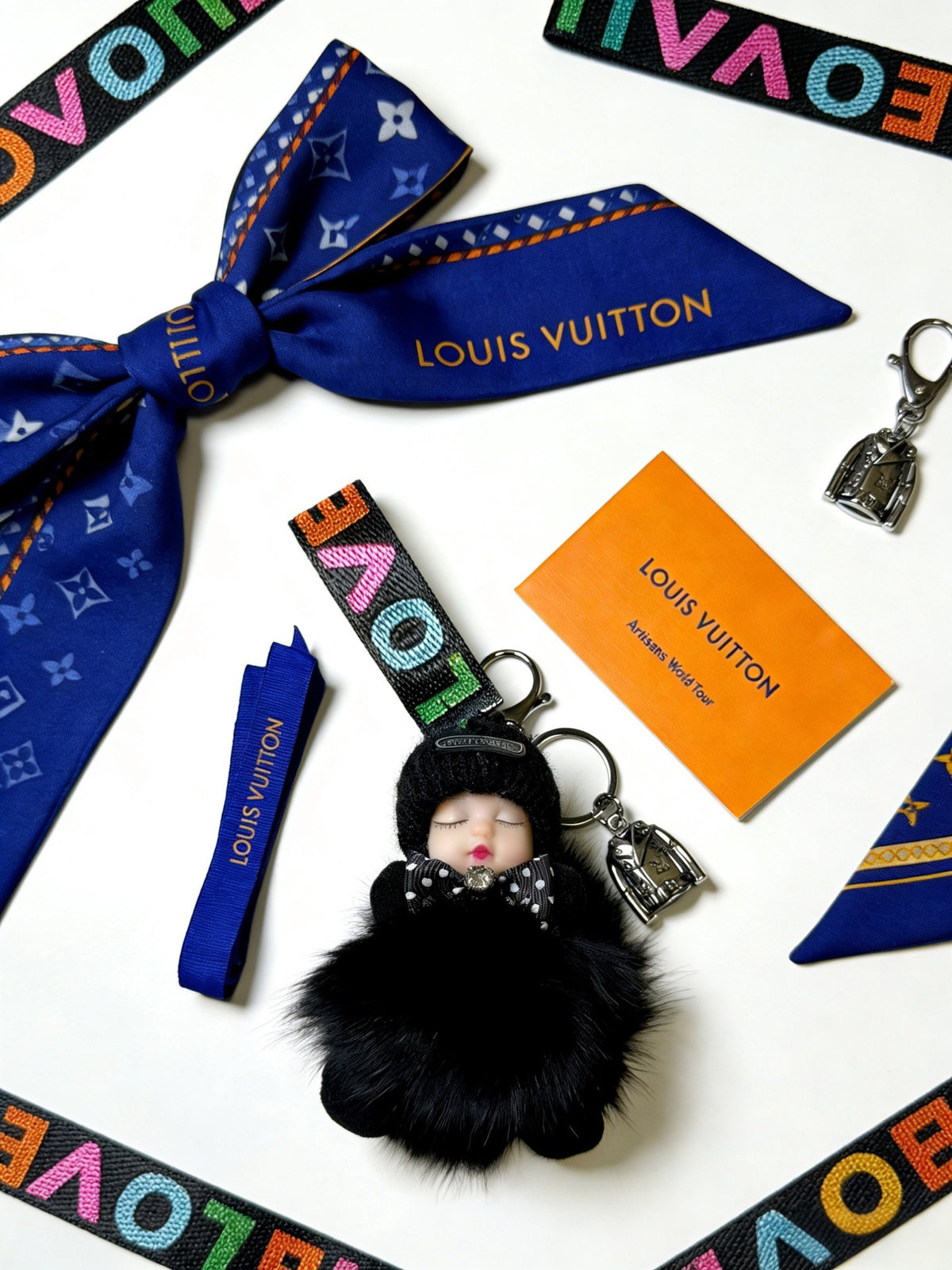 Bag Motif Keychain – Bag Detail – Design 102 styled product view