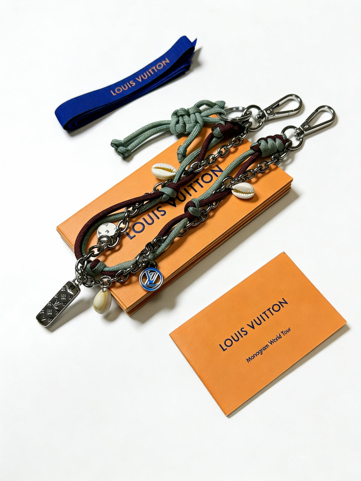 Bag Motif Keychain – Bag Detail – Design 098 close-up detail