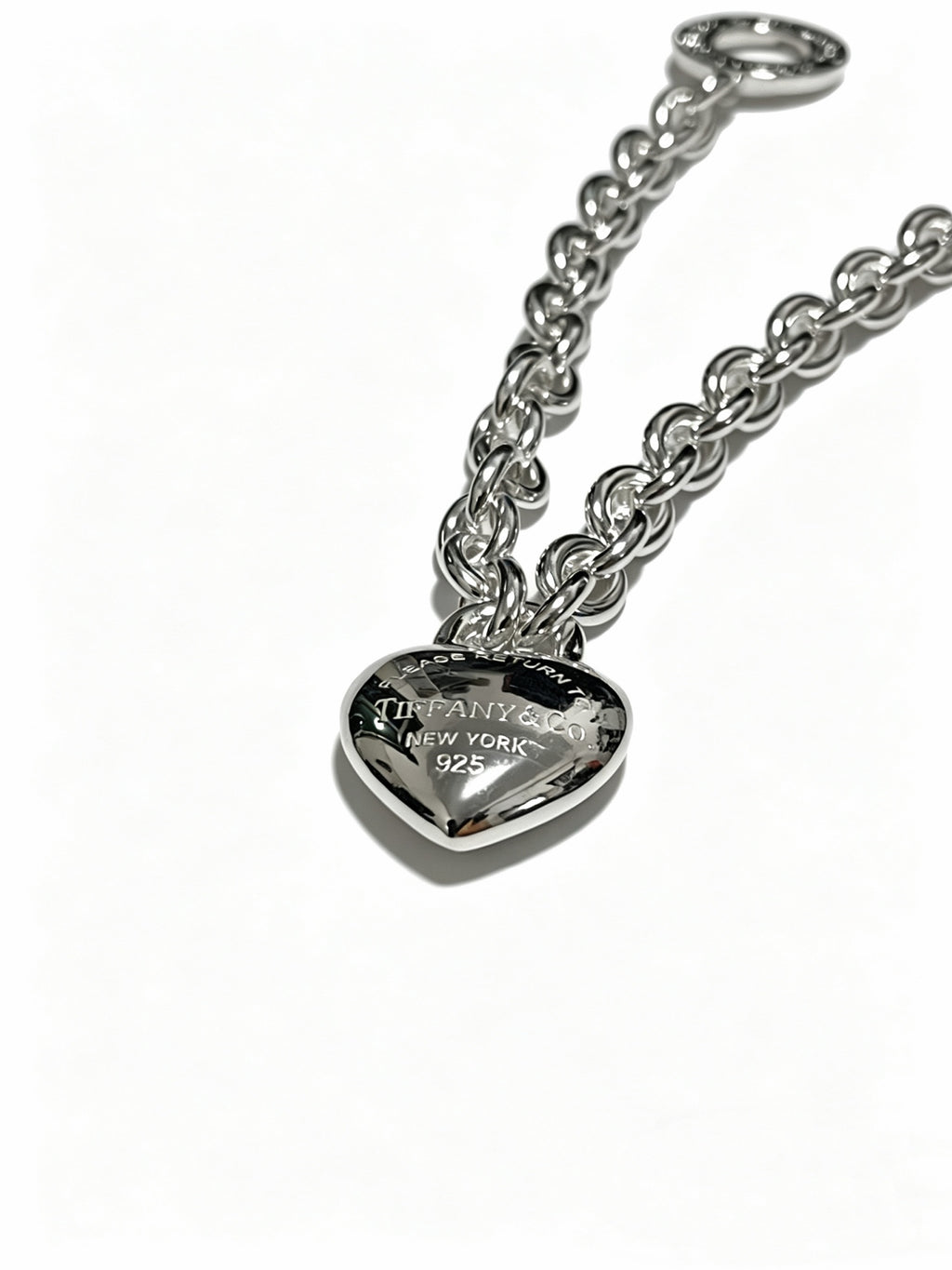 Signature Motif Bracelet in Silver-Tone – Vintage Detail – Design 82 side detail