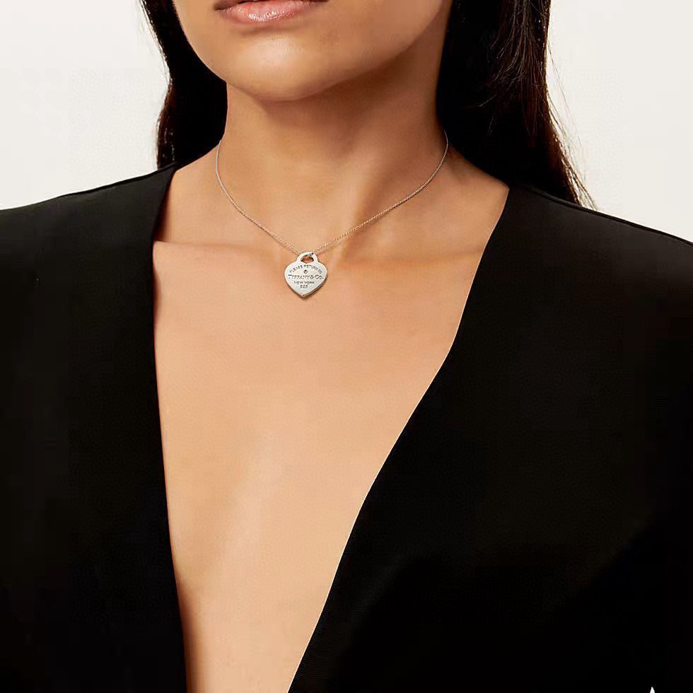 Signature Motif Pendant Necklace in Silver-Tone – Vintage Detail – Design 35 side detail