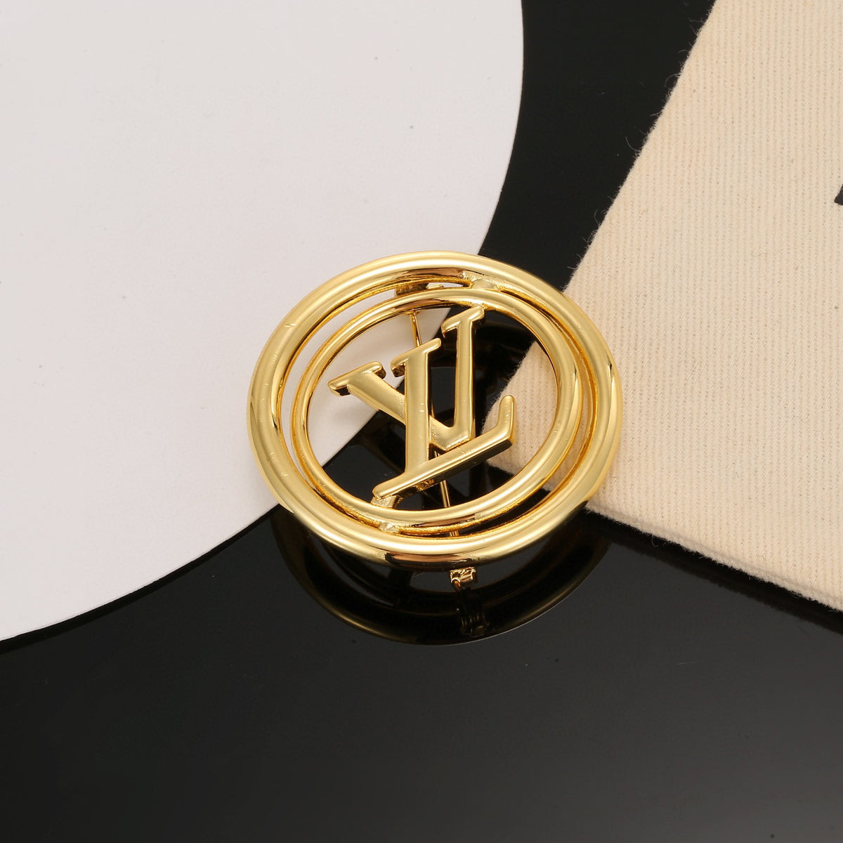 Letter Emblem Brooch in Polished Metal-Tone – Design 007 main product view