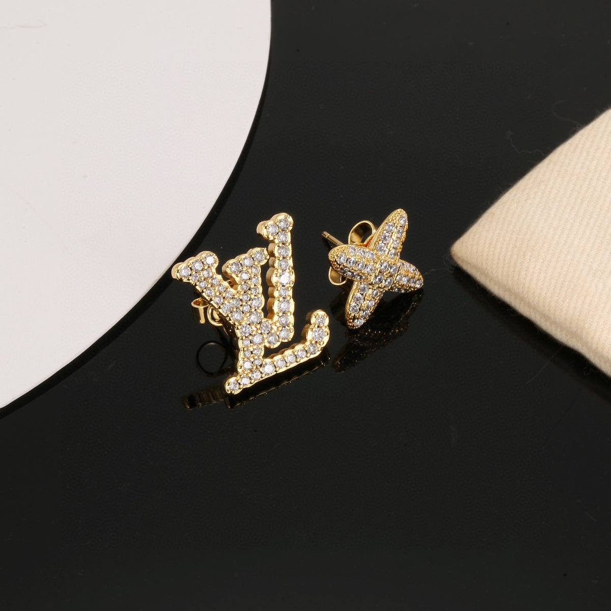 Geometric Emblem Stud Earrings in Polished Metal-Tone – Design 048 main product view