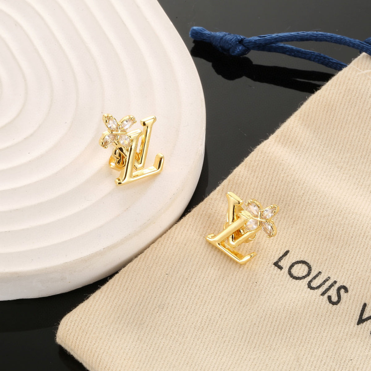 Geometric Emblem Stud Earrings in Polished Metal-Tone – Design 047 side detail