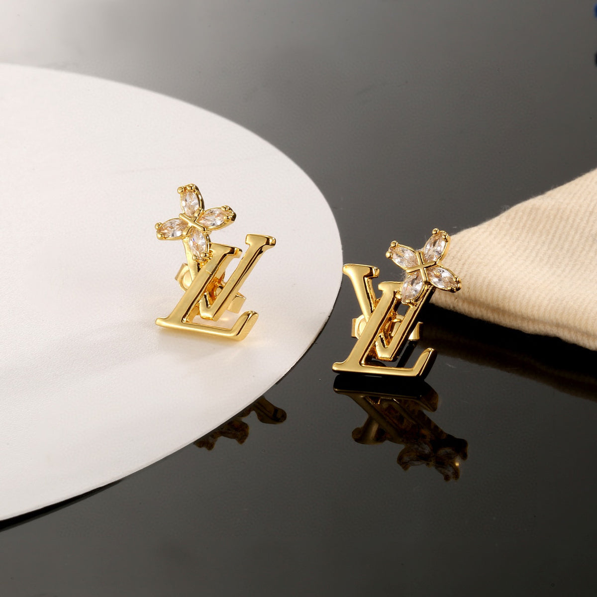 Geometric Emblem Stud Earrings in Polished Metal-Tone – Design 031 main product view