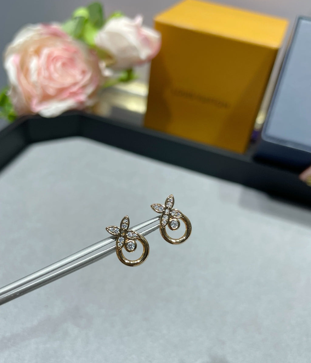 Geometric Emblem Stud Earrings in Polished Metal-Tone – Design 042 styled product view