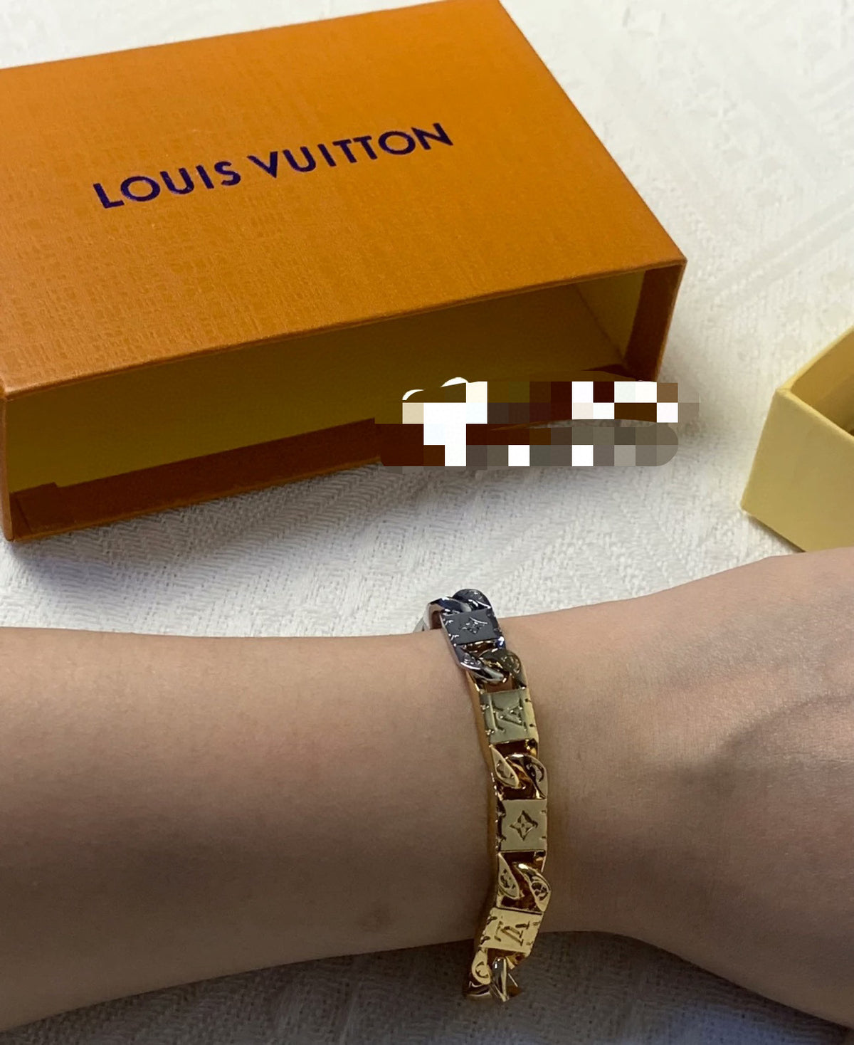 Letter Emblem Bracelet in Polished Metal-Tone – Design 037 detail view