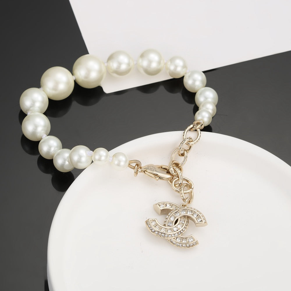 Pearl Bracelet in Polished Metal-Tone – Pearl Detail – Design 008 styled product view