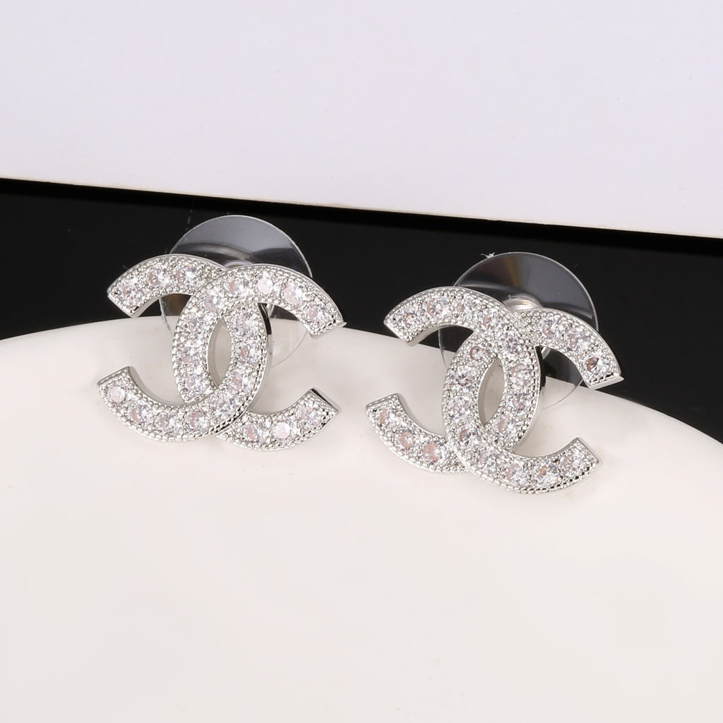 Signature Emblem Stud Earrings in Gold-Tone – Design 045 close-up detail