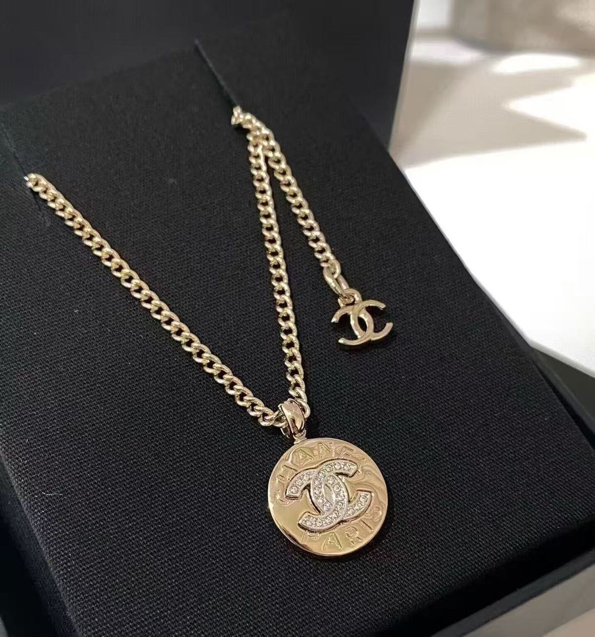 Signature Emblem Pendant Necklace in Gold-Tone – Design 062 close-up detail