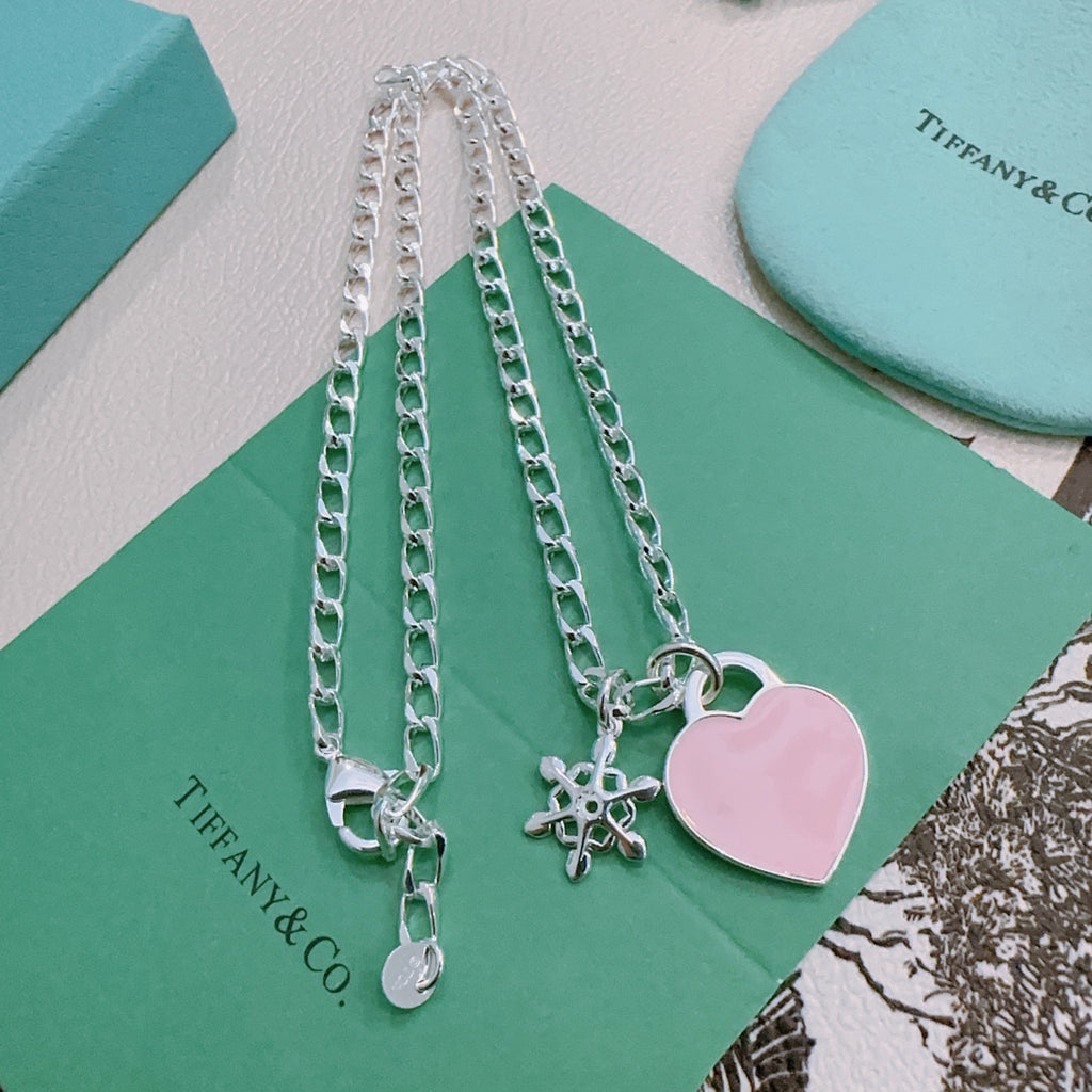 Signature Motif Pendant Necklace in Silver-Tone – Vintage Detail – Design 43 detail view