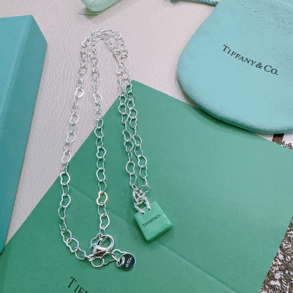 Signature Motif Pendant Necklace in Silver-Tone – Vintage Detail – Design 40 styled product view