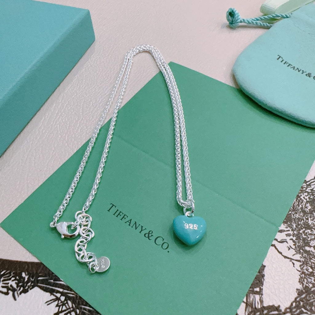 Signature Motif Pendant Necklace in Silver-Tone – Vintage Detail – Design 48 styled product view