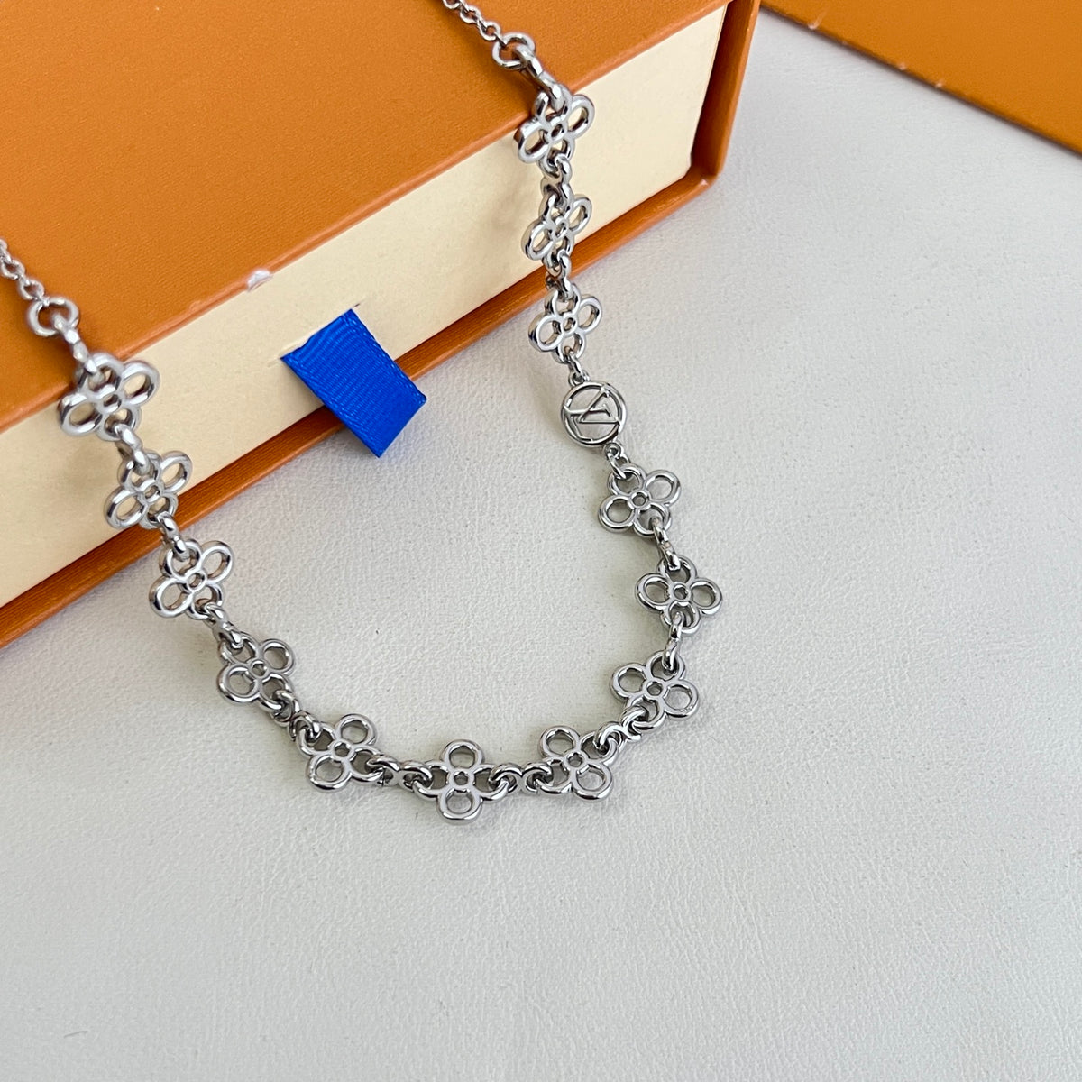 Geometric Emblem Pendant Necklace in Polished Metal-Tone – Design 039 side detail