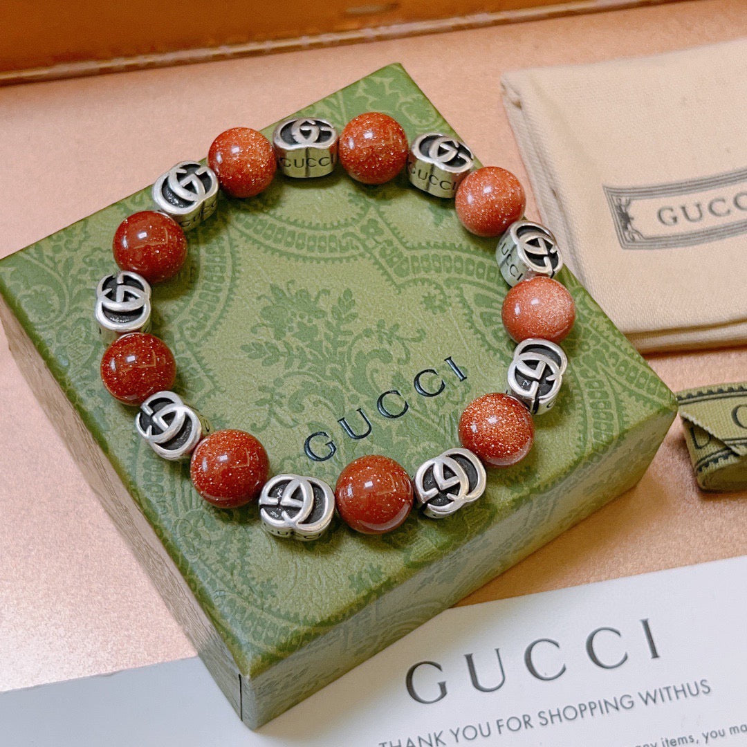 Double-G Emblem Bracelet in Polished Metal-Tone – Design 020 side detail