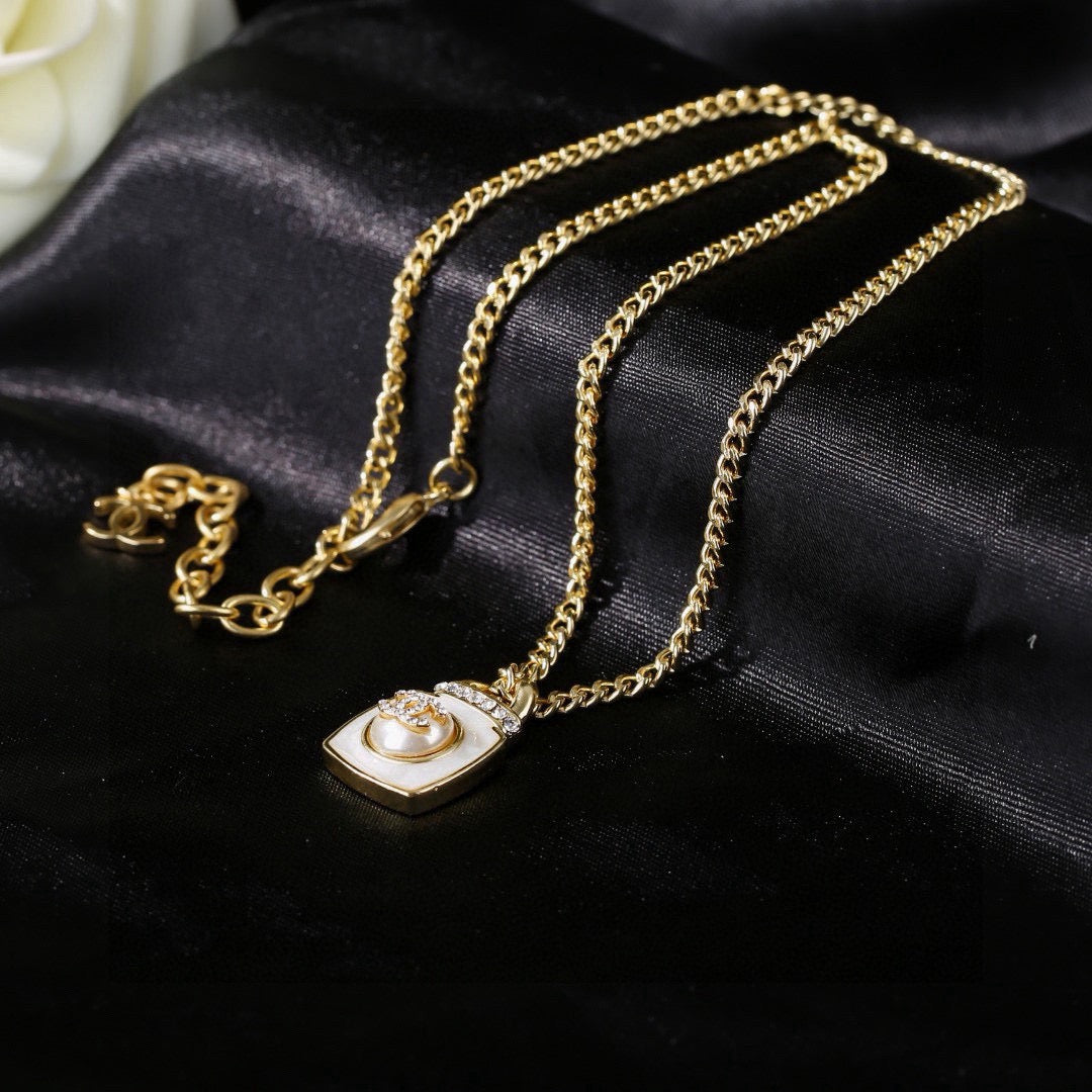 Double-C Emblem Pendant Necklace in Gold-Tone – Design 021 side detail
