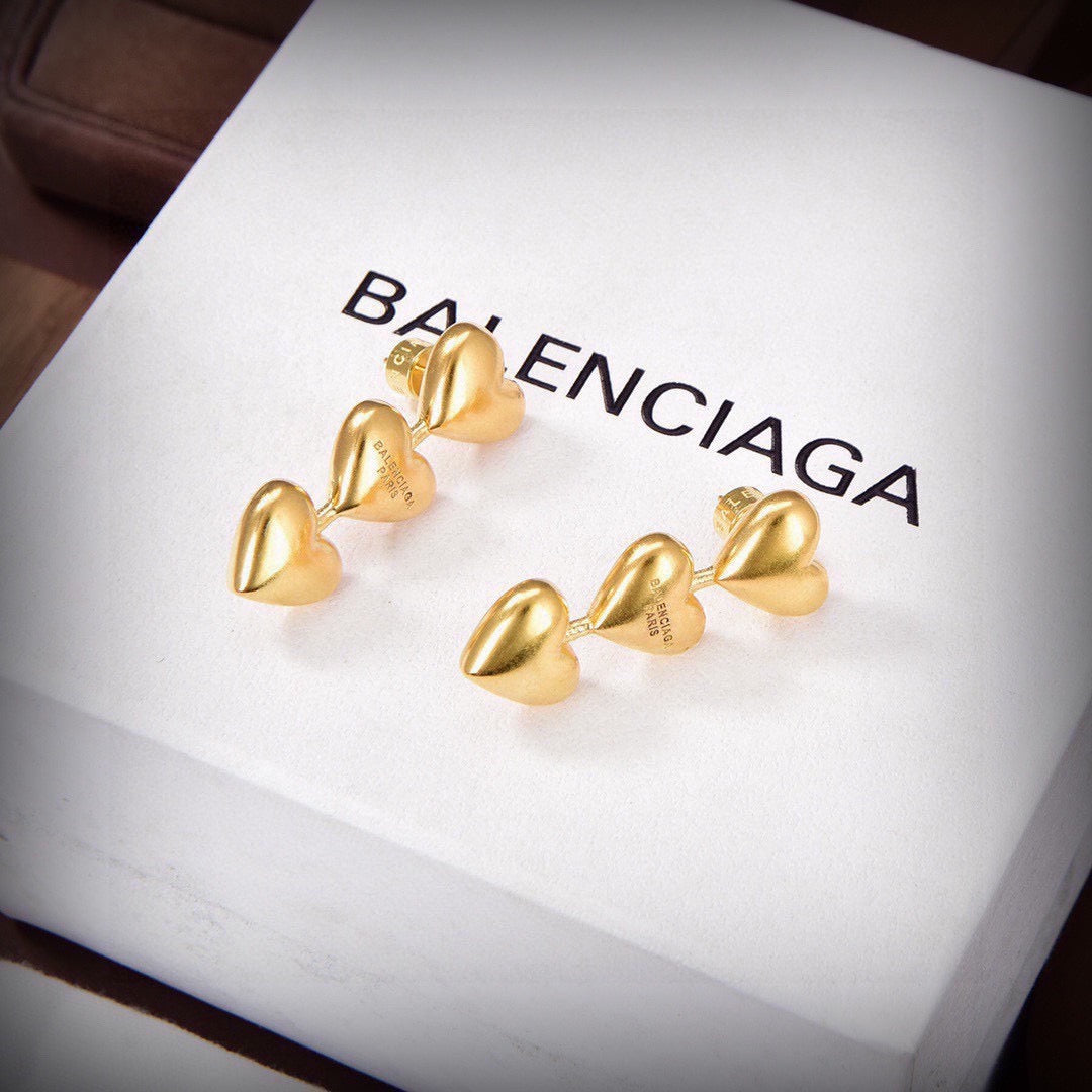 Ring Motif Stud Earrings in Gold-Tone detail view