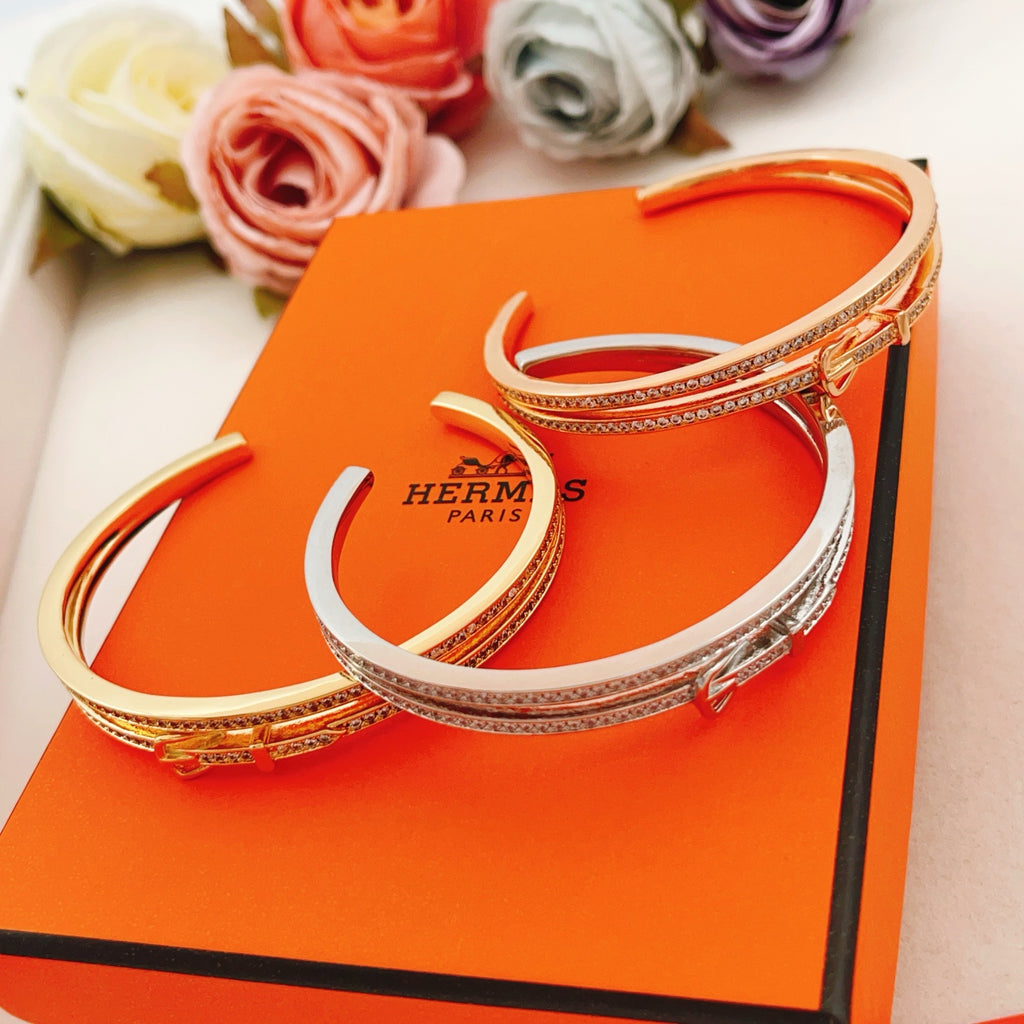 Geometric Emblem Bangle in Gold-Tone – Gold Detail styled product view