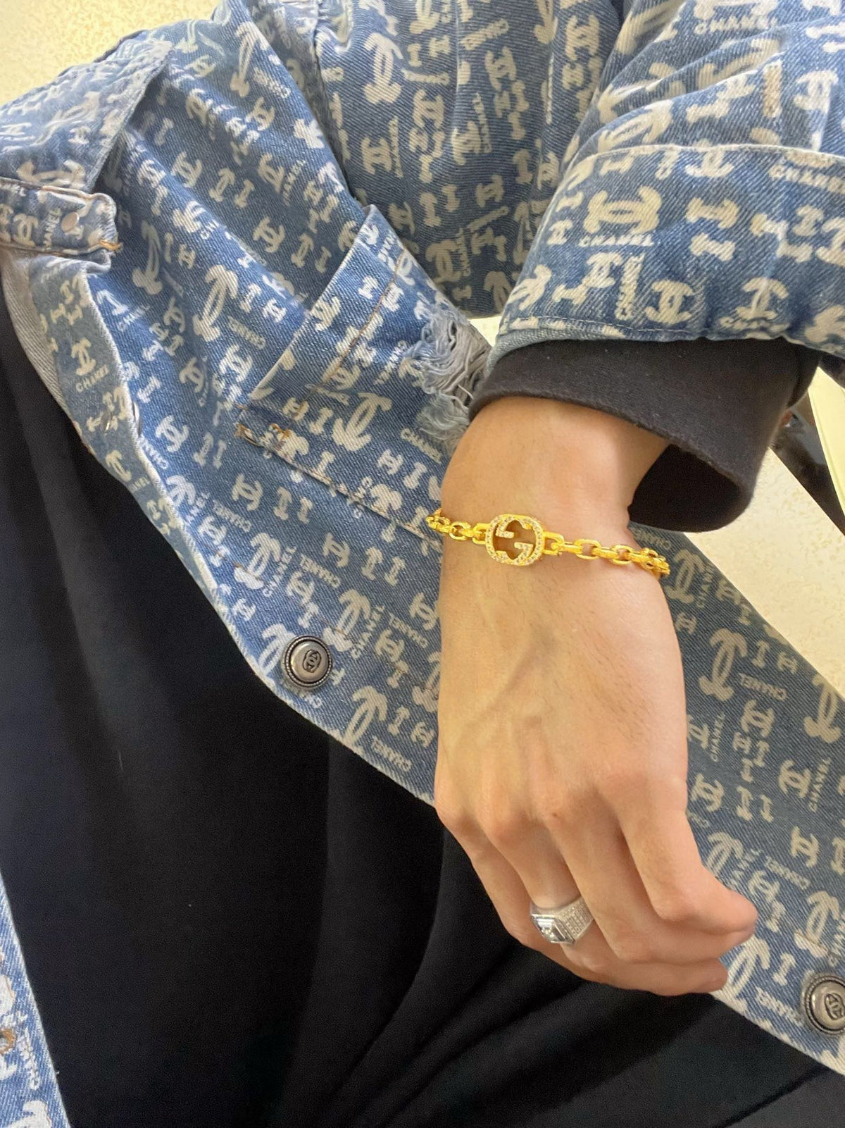 Geometric Emblem Bracelet in Gold-Tone – Design 008 detail view