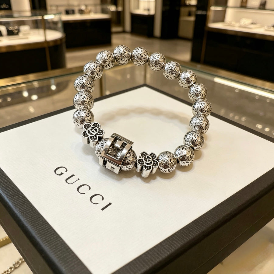 Double-G Emblem Bracelet in Polished Metal-Tone – Vintage Detail – Design 012 main product view