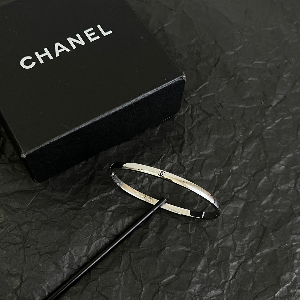 Signature Emblem Bangle in Polished Metal-Tone – Design 035 main product view