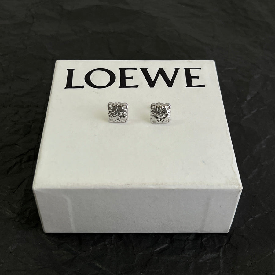 Floral Motif Stud Earrings in Polished Metal-Tone – Design 04 main product view