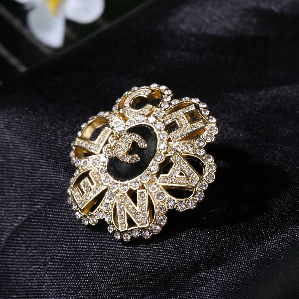 Floral Brooch in Polished Metal-Tone – Design 001 main product view
