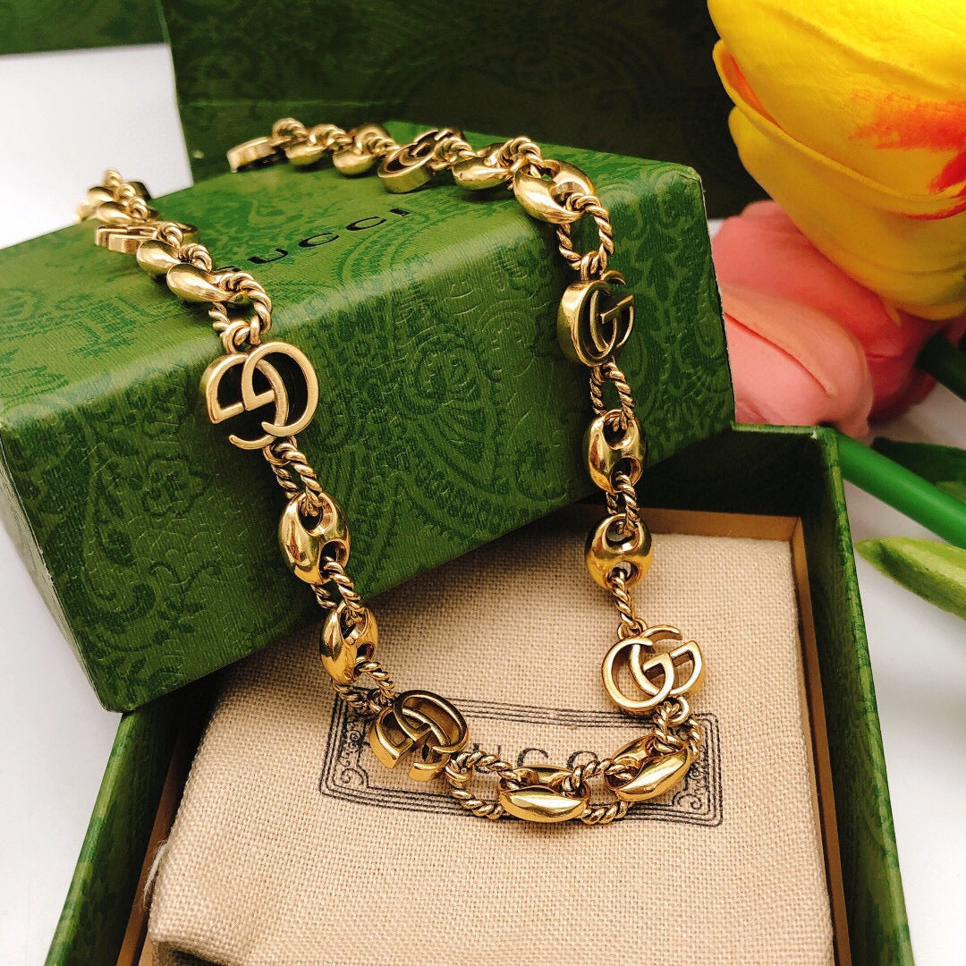 Geometric Emblem Pendant Necklace in Polished Metal-Tone – Design 020 close-up detail