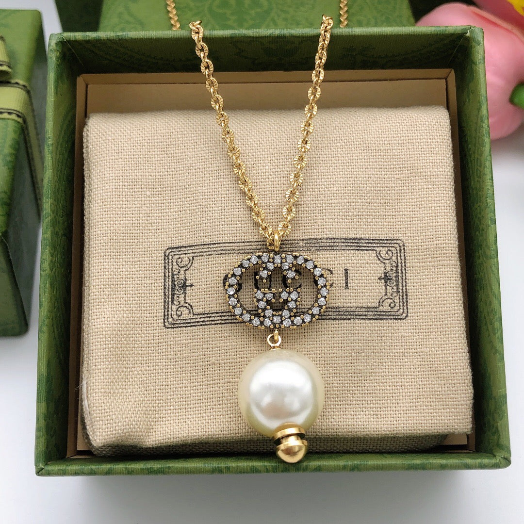 Geometric Emblem Pendant Necklace in Polished Metal-Tone – Vintage Detail – Design 004 detail view