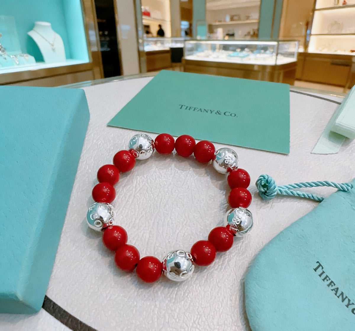 Signature Motif Bracelet in Silver-Tone – Agate Detail – Design 03 front product view