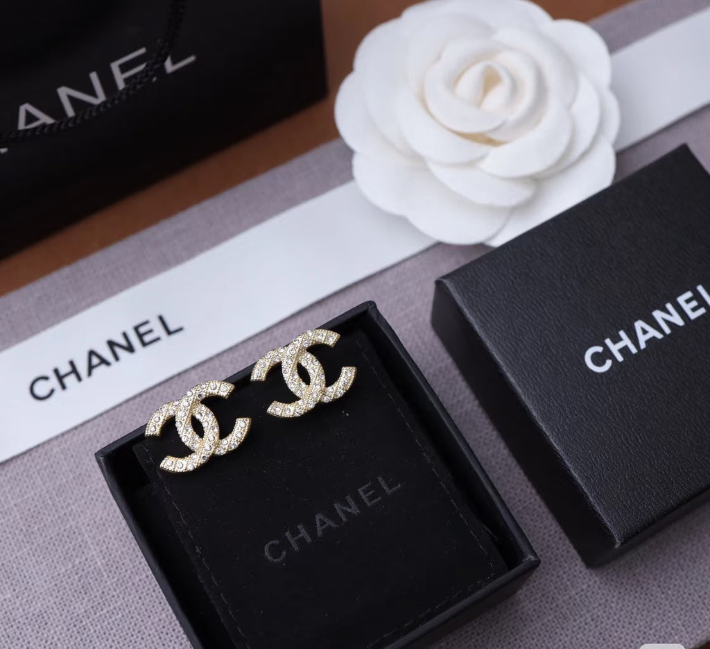 Signature Emblem Stud Earrings in Silver-Tone – Design 027 close-up detail