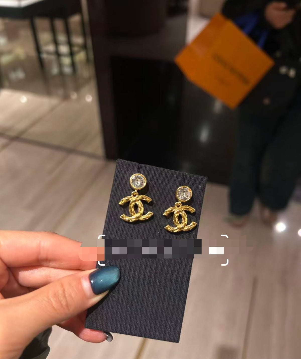 Double-C Emblem Stud Earrings in Gold-Tone – Design 046 detail view