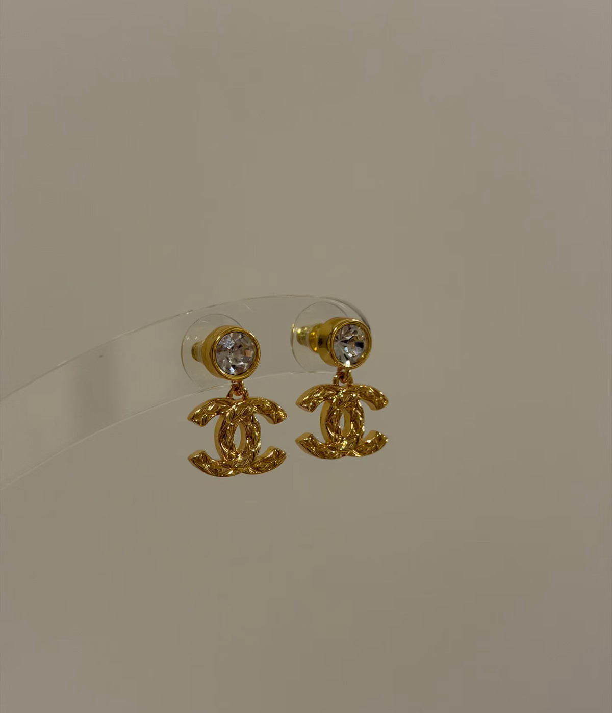 Double-C Emblem Stud Earrings in Gold-Tone – Design 046 side detail
