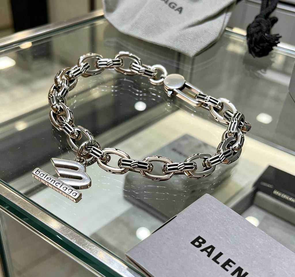 Geometric Emblem Bracelet in Polished Metal-Tone – Design 068 front product view