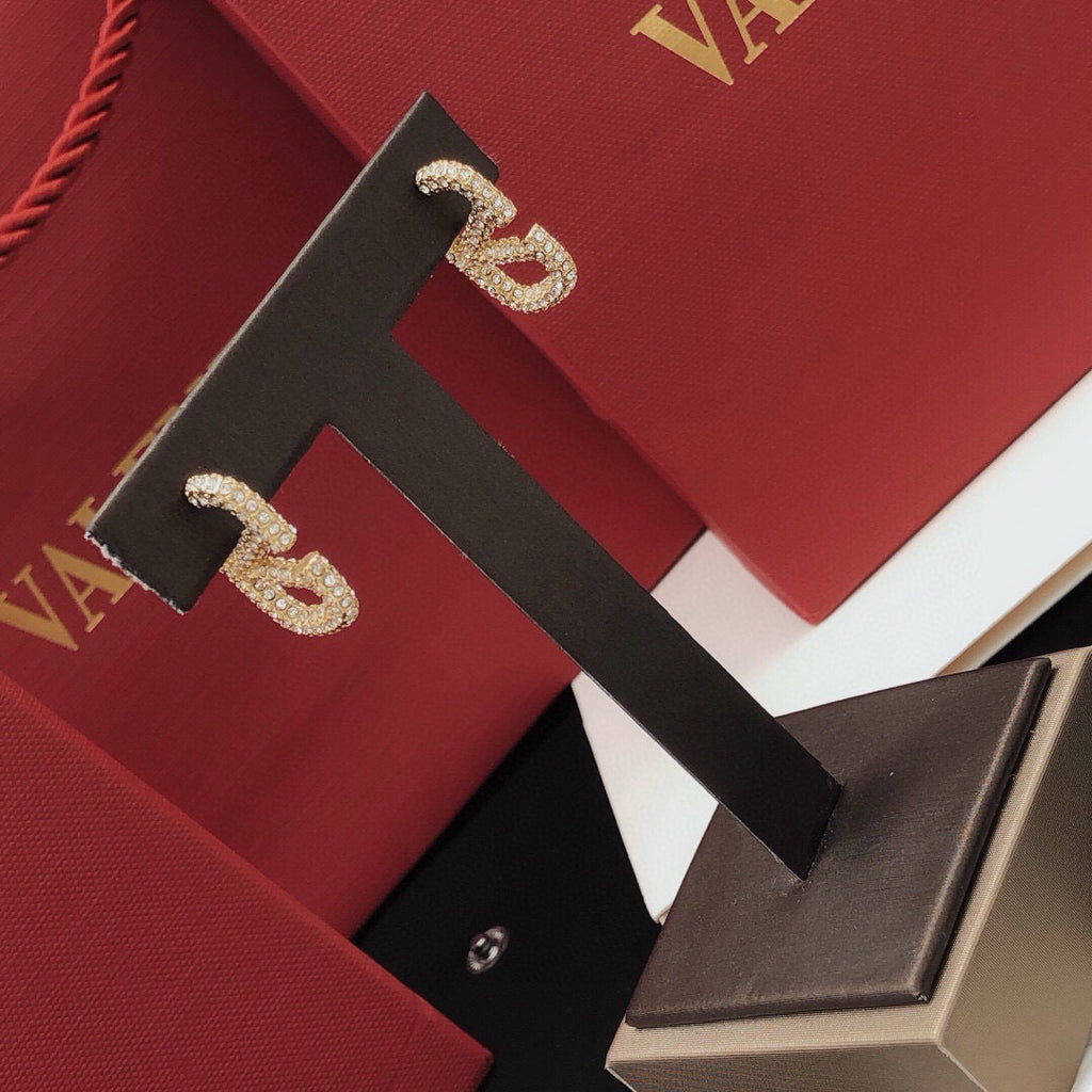 V Emblem Crystal-Accent Stud Earrings – Small styled detail