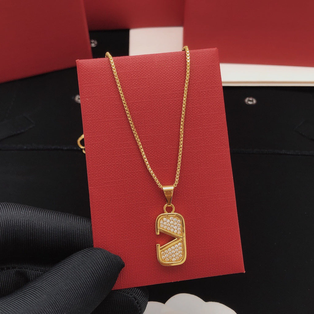 Signature Emblem Crystal-Accent Pendant Necklace – Design 06 side detail