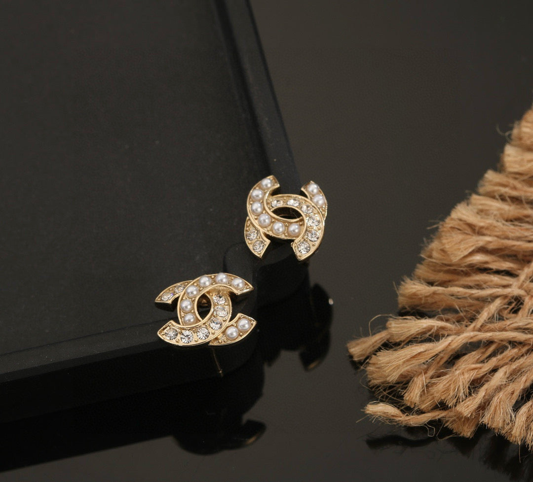 Double-C Emblem Stud Earrings in Polished Metal-Tone – Design 025 styled product view