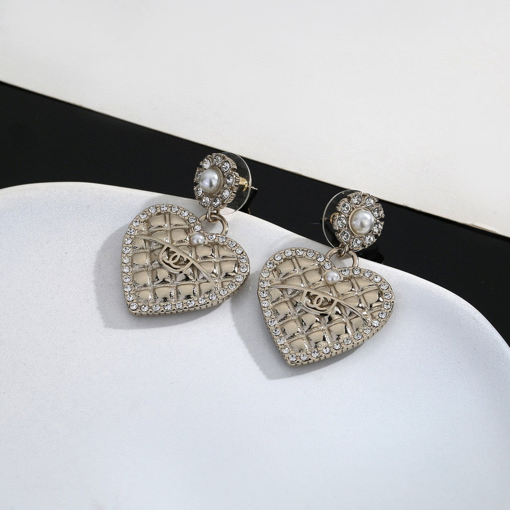 Signature Emblem Stud Earrings in Gold-Tone – Design 077 close-up detail