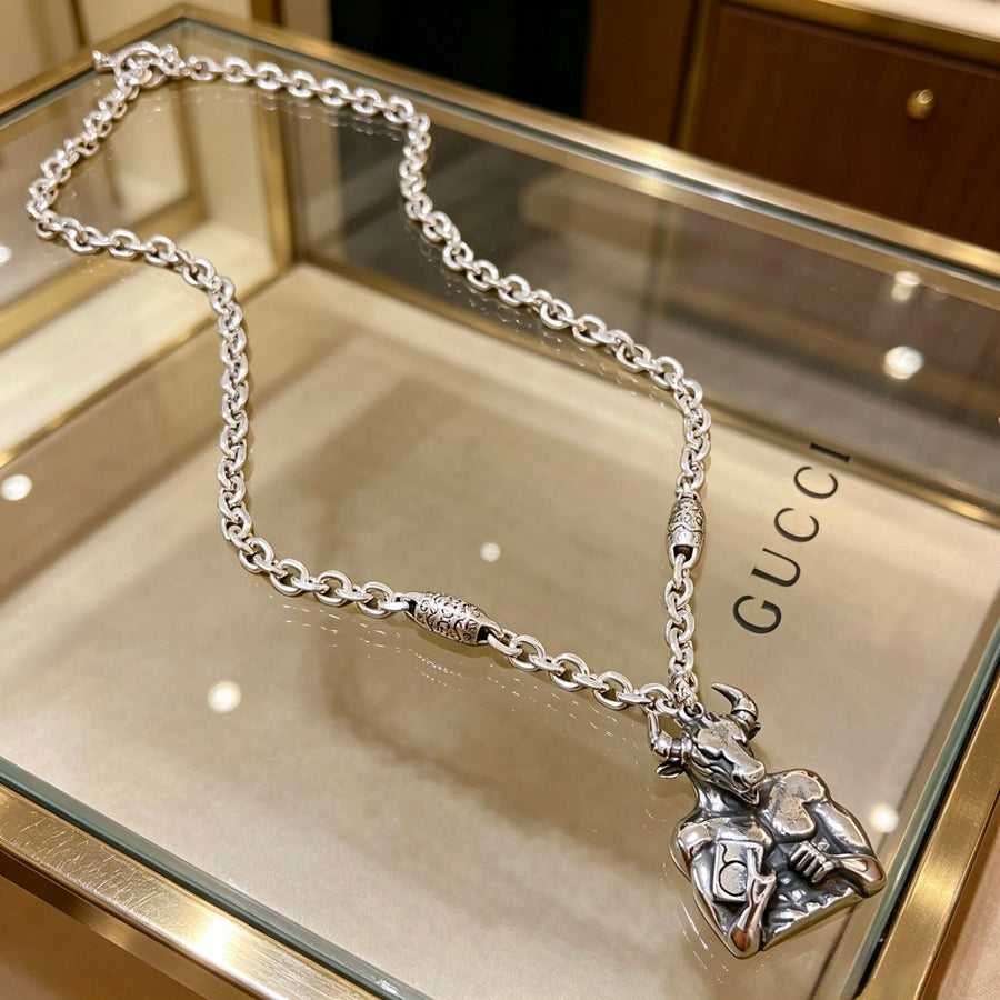 Double-G Emblem Pendant Necklace in Polished Metal-Tone – Vintage Detail – Design 076 main product view