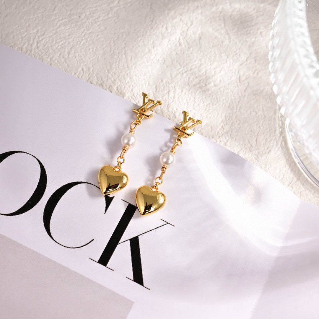Geometric Emblem Stud Earrings in Polished Metal-Tone – Design 049 main product view