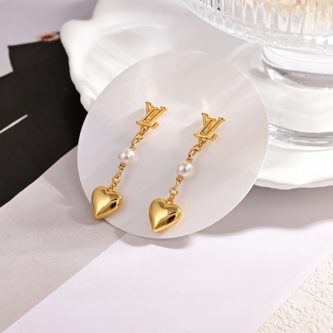 Geometric Emblem Stud Earrings in Polished Metal-Tone – Design 049 main product view