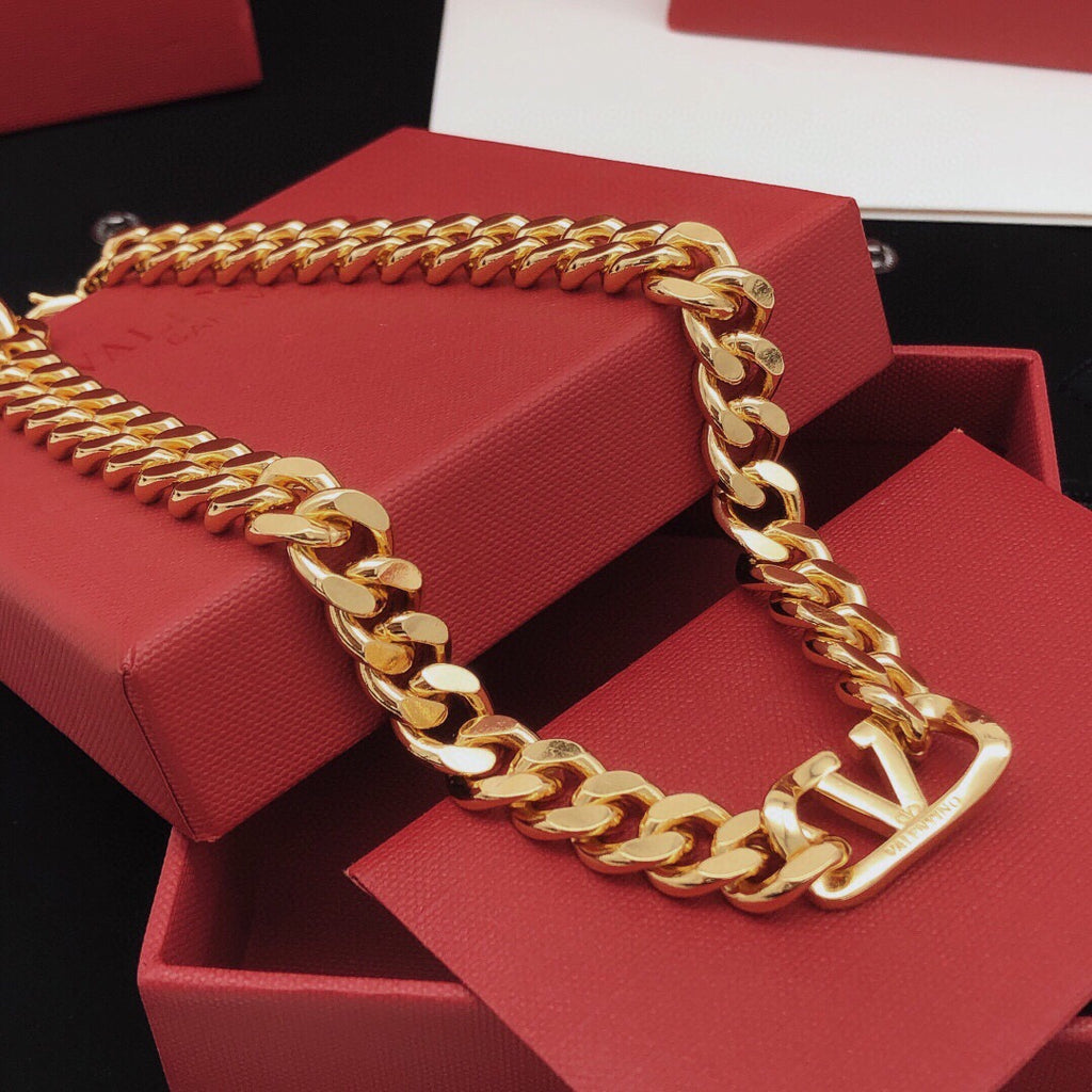 Signature Emblem Pendant Necklace in Gold-Tone – Design 11 side detail